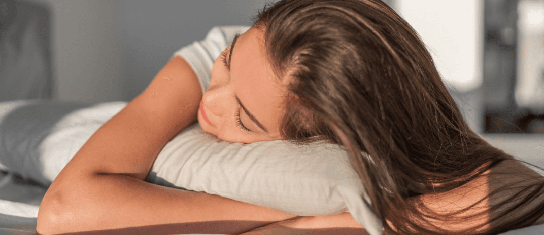 5 Best Stomach Sleeper Pillow To Try In 2024