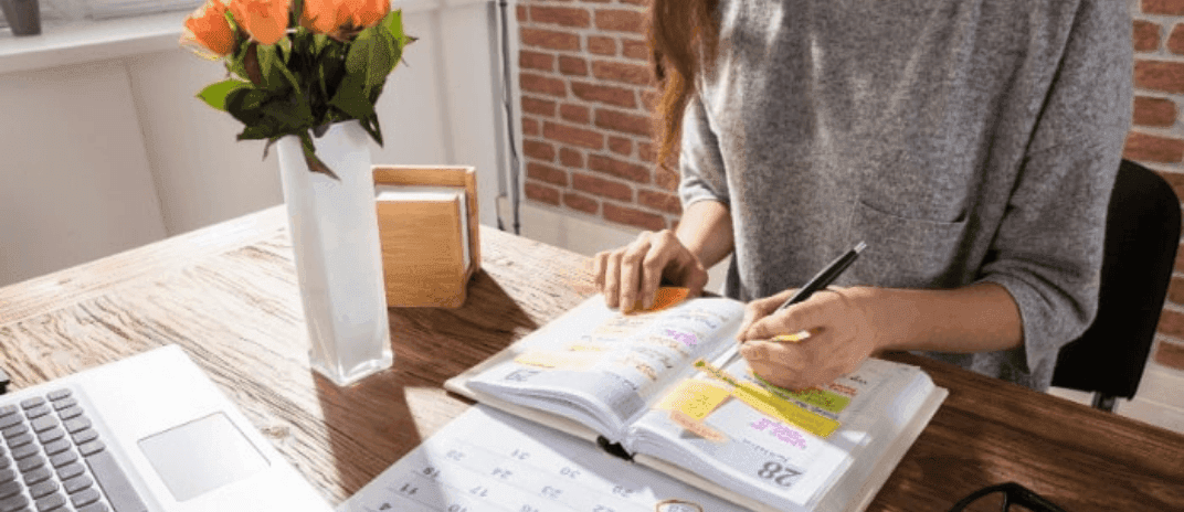 free printable april calendars