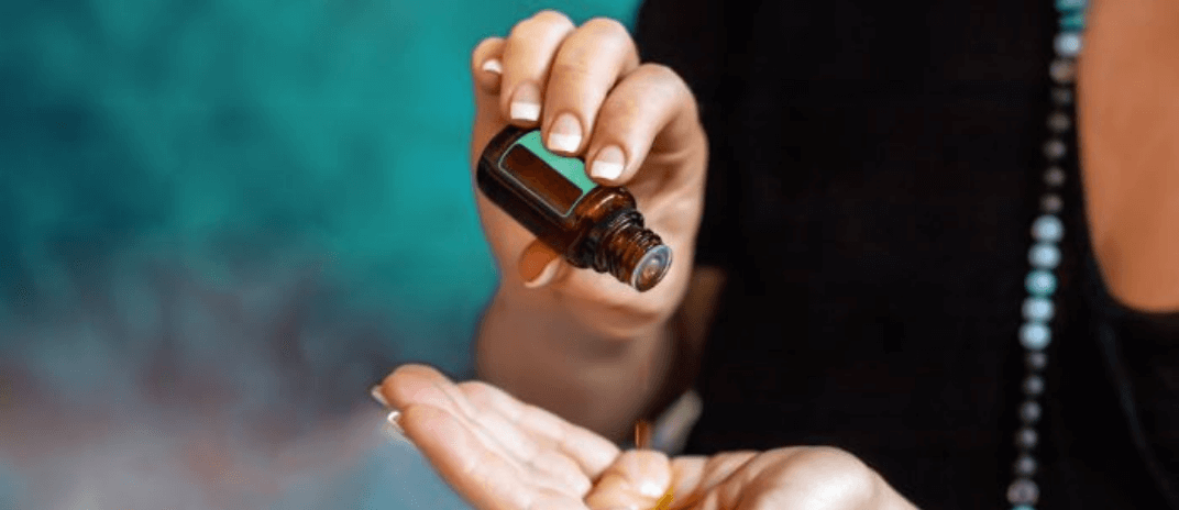 10 Essential Oils for Snoring (2025)