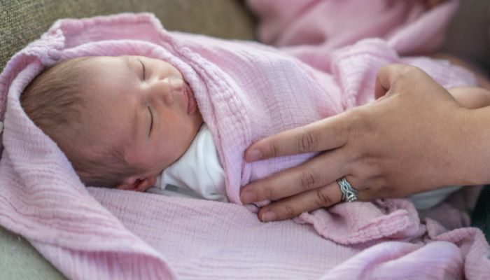 Swaddle or sleep sacks are made to comfort and soothe your baby, assisting them to sleep more comfortably and for longer