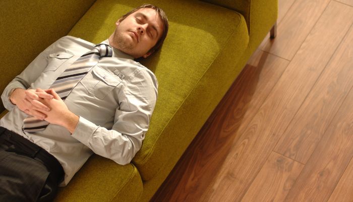 There are numerous advantages to power naps, and in this article, we'll discuss how to take a power nap