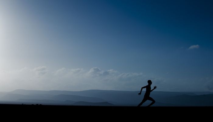 dream of running alone