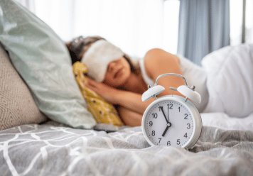 How Many Hours of Sleep Do Women Need?