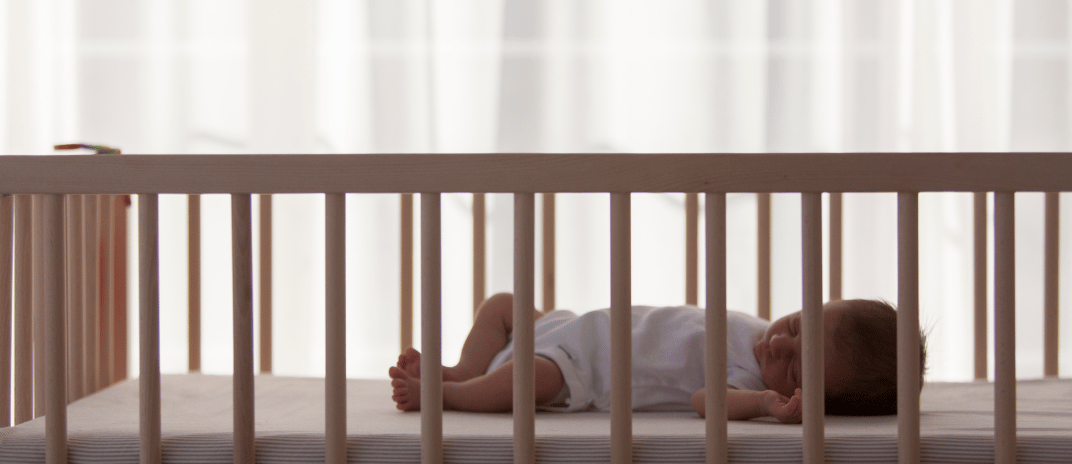 Best Sleep Training Books for Infants: 5 Books for Parents (2025)